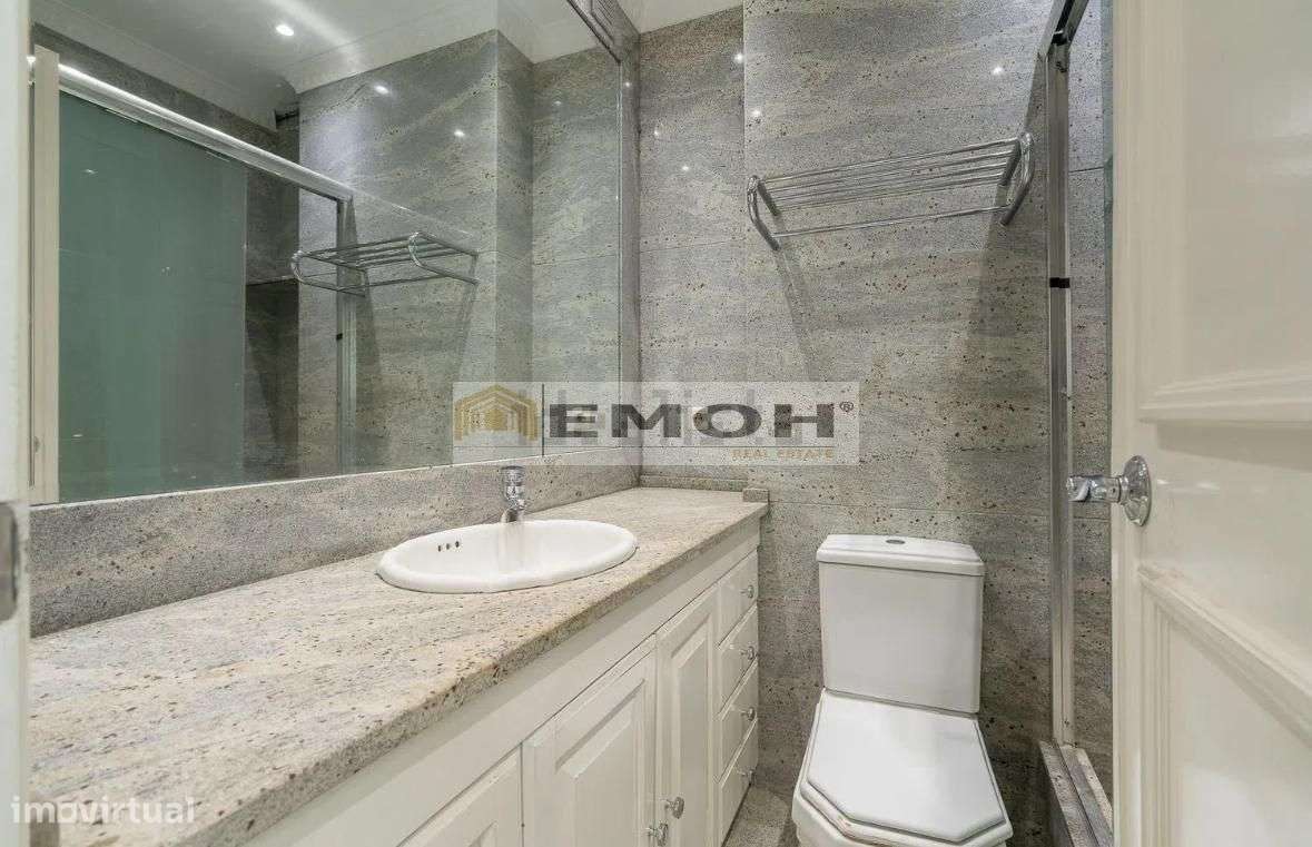 Apartamento T3 à venda na Quinta do Marquês-25