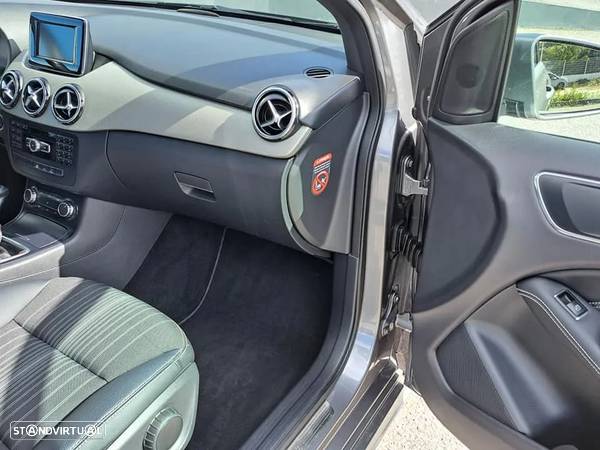 Mercedes-Benz B 200 CDi BlueEfficiency - 21