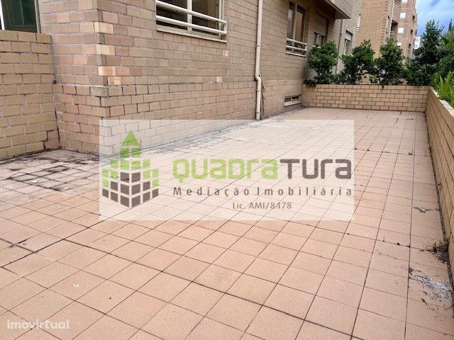 Apartamento T2 | Vila do Conde | Alamedas | com Terraço