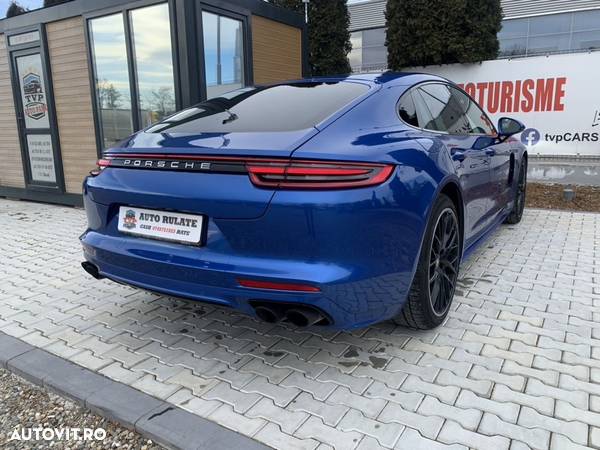 Porsche Panamera 4 - 2