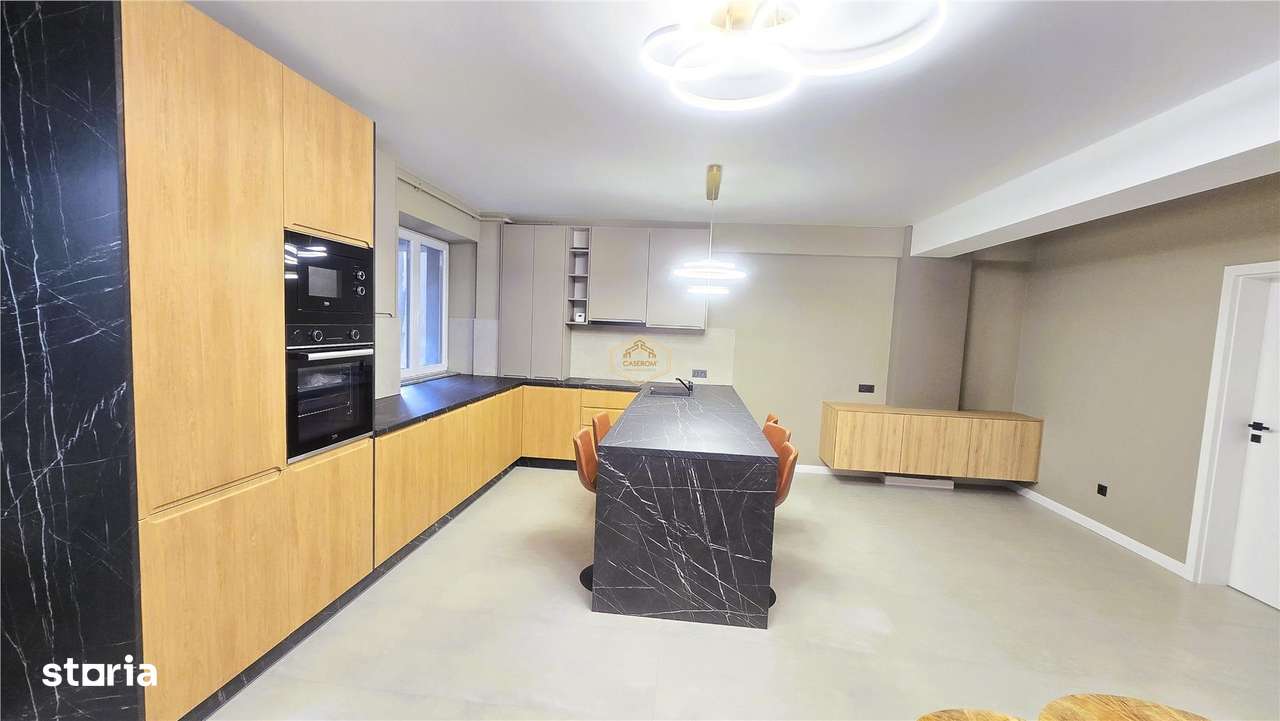 Prima Inchiriere | Apartament spatios cu 3 camere | Centru Nou - Imagine principală: 2/12