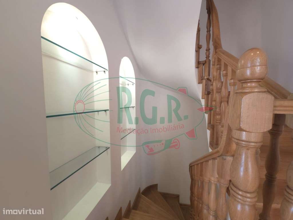 Moradia Isolada T3 | Piscina | Vistas Rio | 5 Min Porto-41