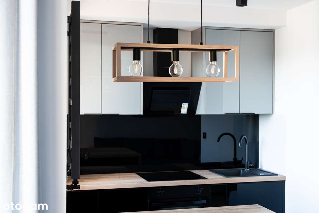 Nowoczesna kawalerka z widokowym balkonem-7