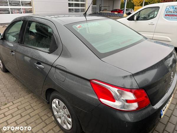 Peugeot 301 1.6 VTi Active - 10