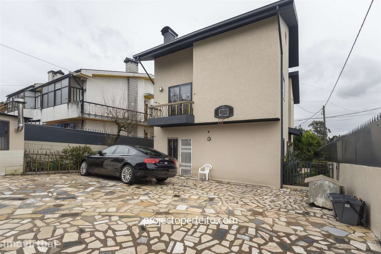 Moradia Isolada T4+1 Venda em Baguim do Monte (Rio Tinto),Gondomar - Grande imagem: 4/31