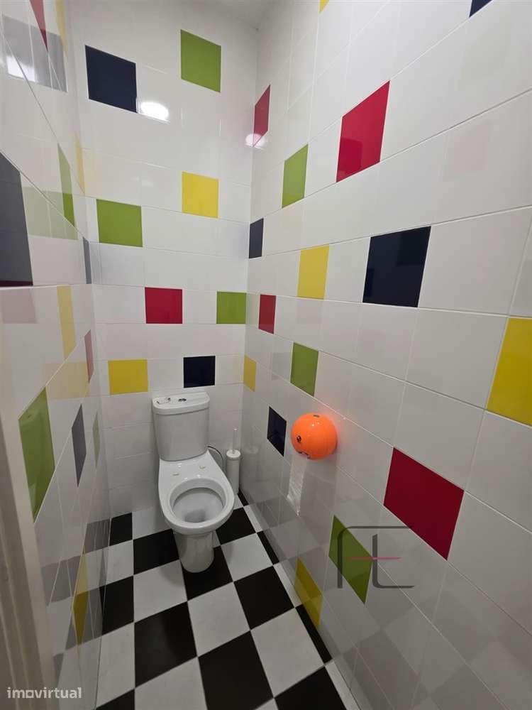 Loja  Venda em Rio Tinto,Gondomar-4