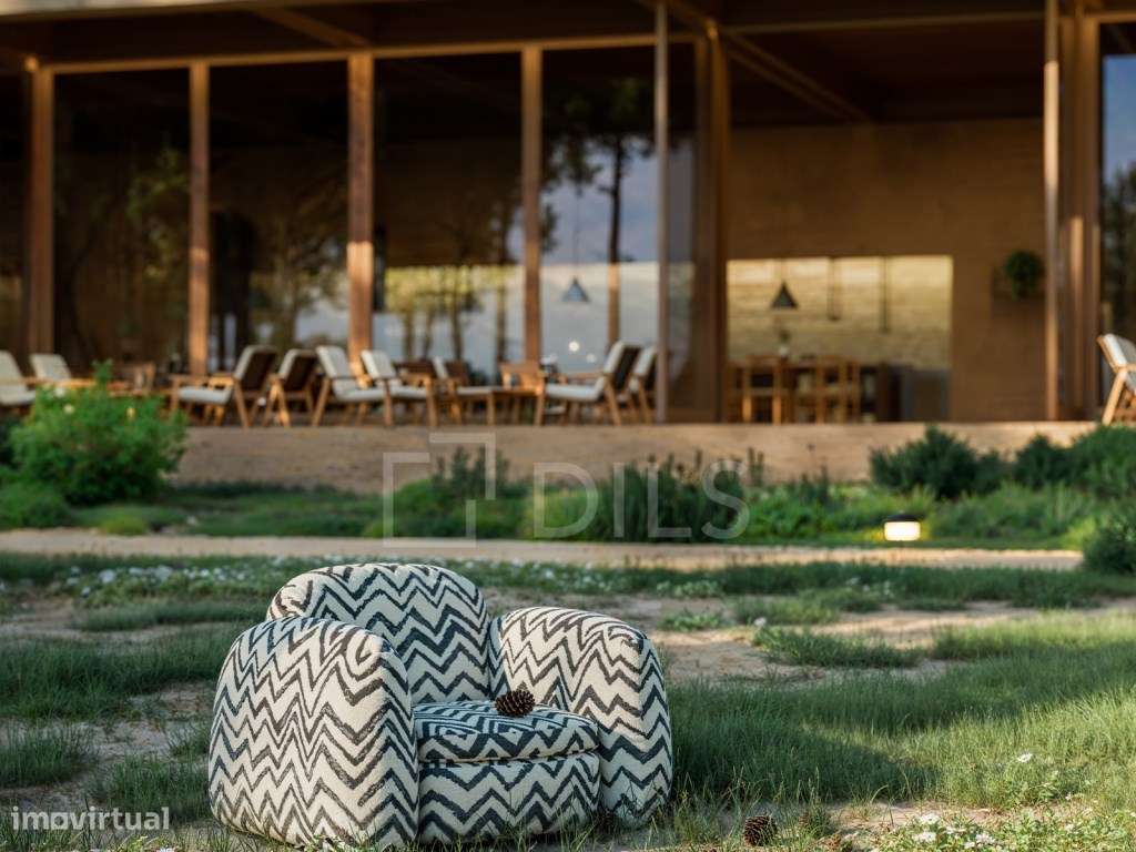 Apartamento T1 com varanda em novo empreendimento na Aroeira - Grande imagem: 2/34