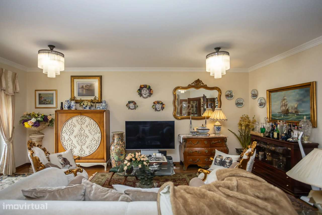 Apartamento T2 com Parqueamento | Quinta do Quadrado – Setúbal - SÓ PA-8