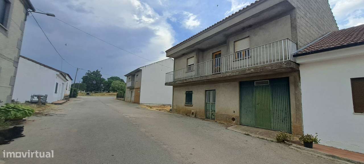 Moradia T3 Venda em Constantim e Cicouro,Miranda do Douro-8