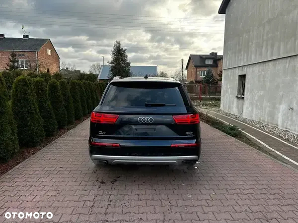 Audi Q7 3.0 TFSI Quattro Tiptronic - 10