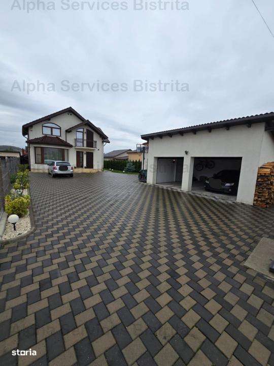 De vanzare vila de lux George Enescu - Imagine principală: 1/14