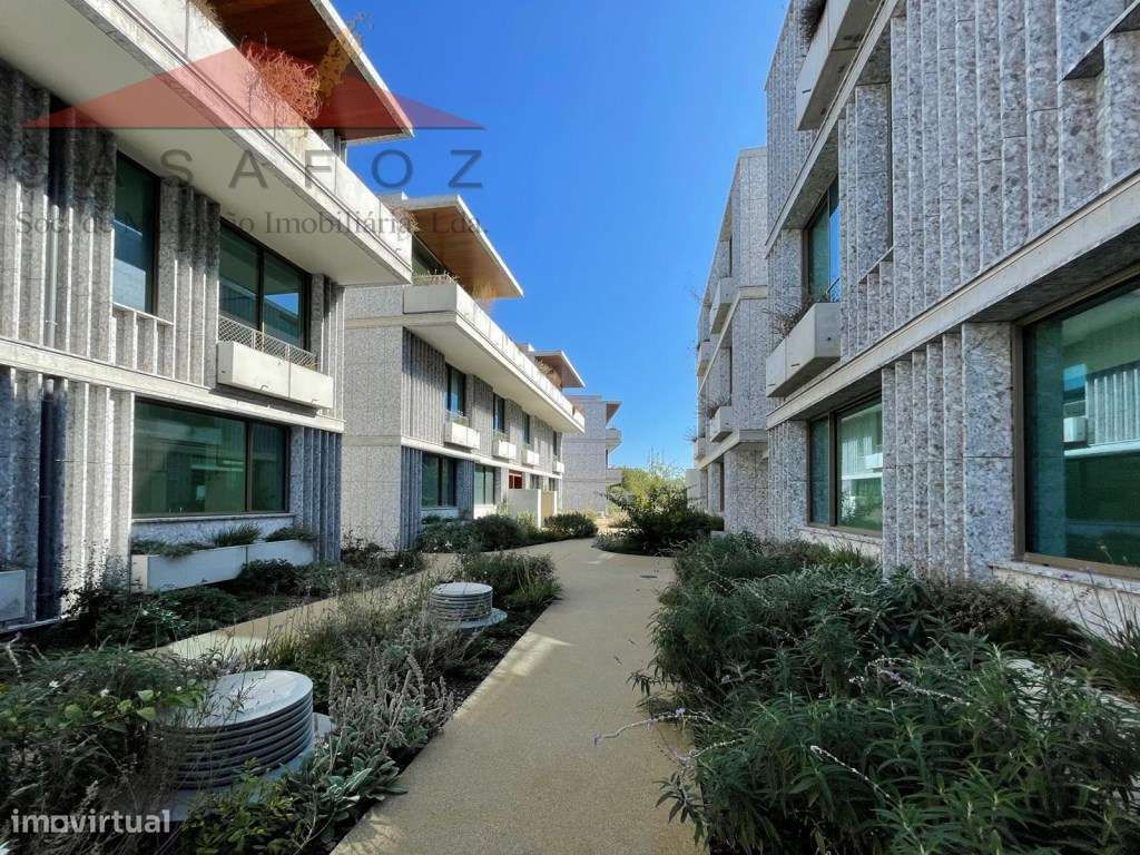 Venda Apartamento T3 Duplex Novo em Nevogilde-37