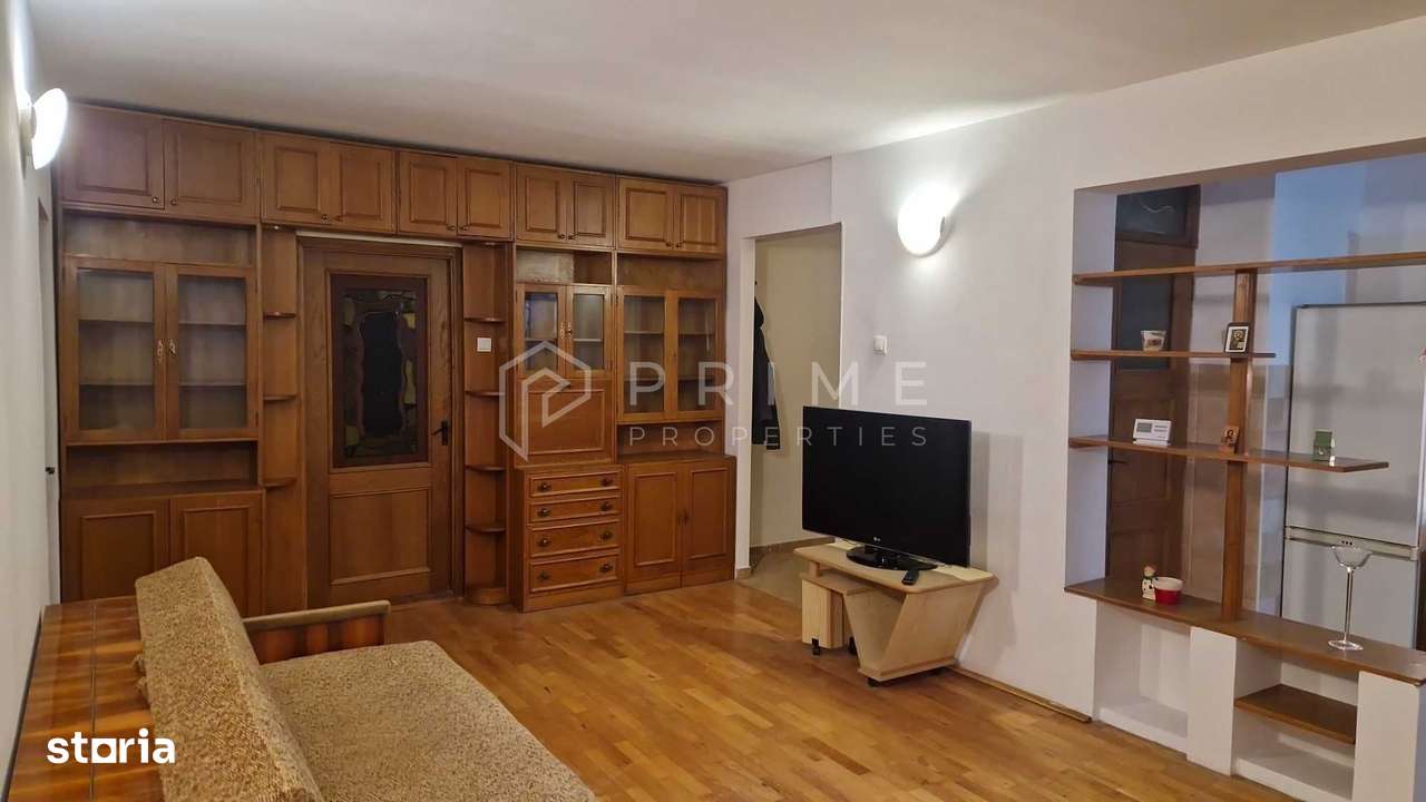 Apartament 3 camere – proaspăt renovat – zona 7 Noiembrie - Imagine principală: 1/9