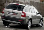 Skoda Octavia Combi 1.8 TSI 4x4 Scout - 14