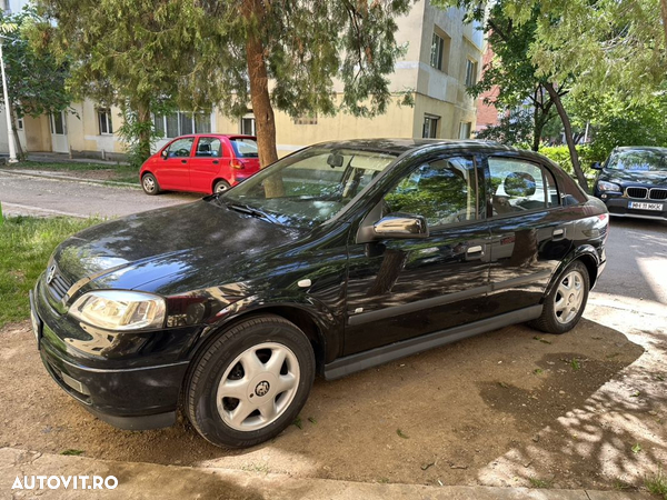 Opel Astra 1.6i 16V Elegance - 1