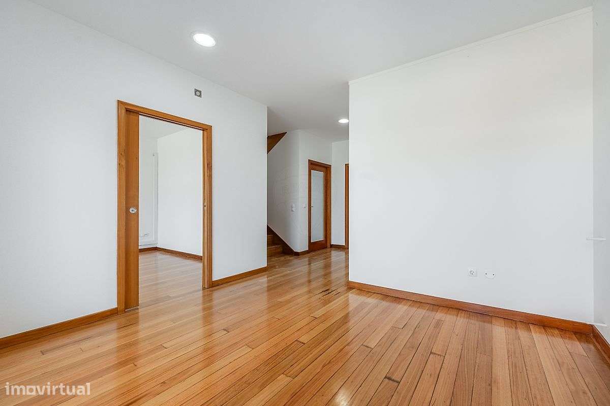 Moradia Gaveto T3 em Margaride, Felgueiras! - Grande imagem: 5/32