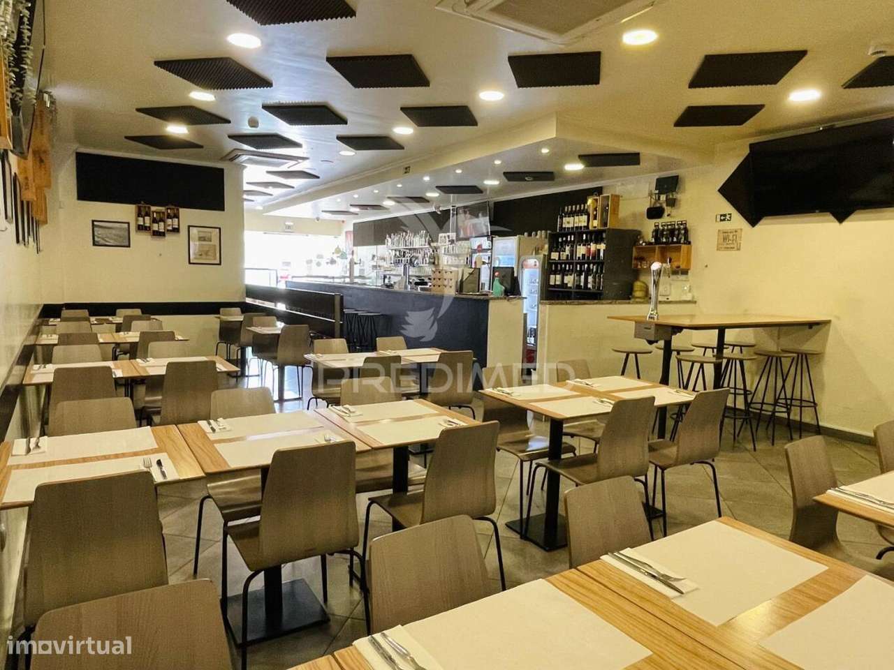 Restaurante a 100 metros da Praia - Grande imagem: 5/15