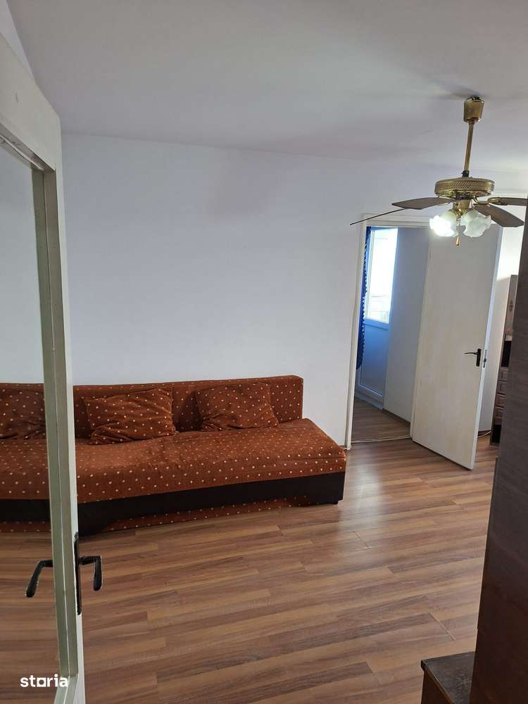 2 camere Banat // Liceul Barbu , finisaje clasice !-1