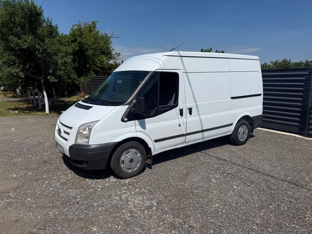 Ford Transit 2012