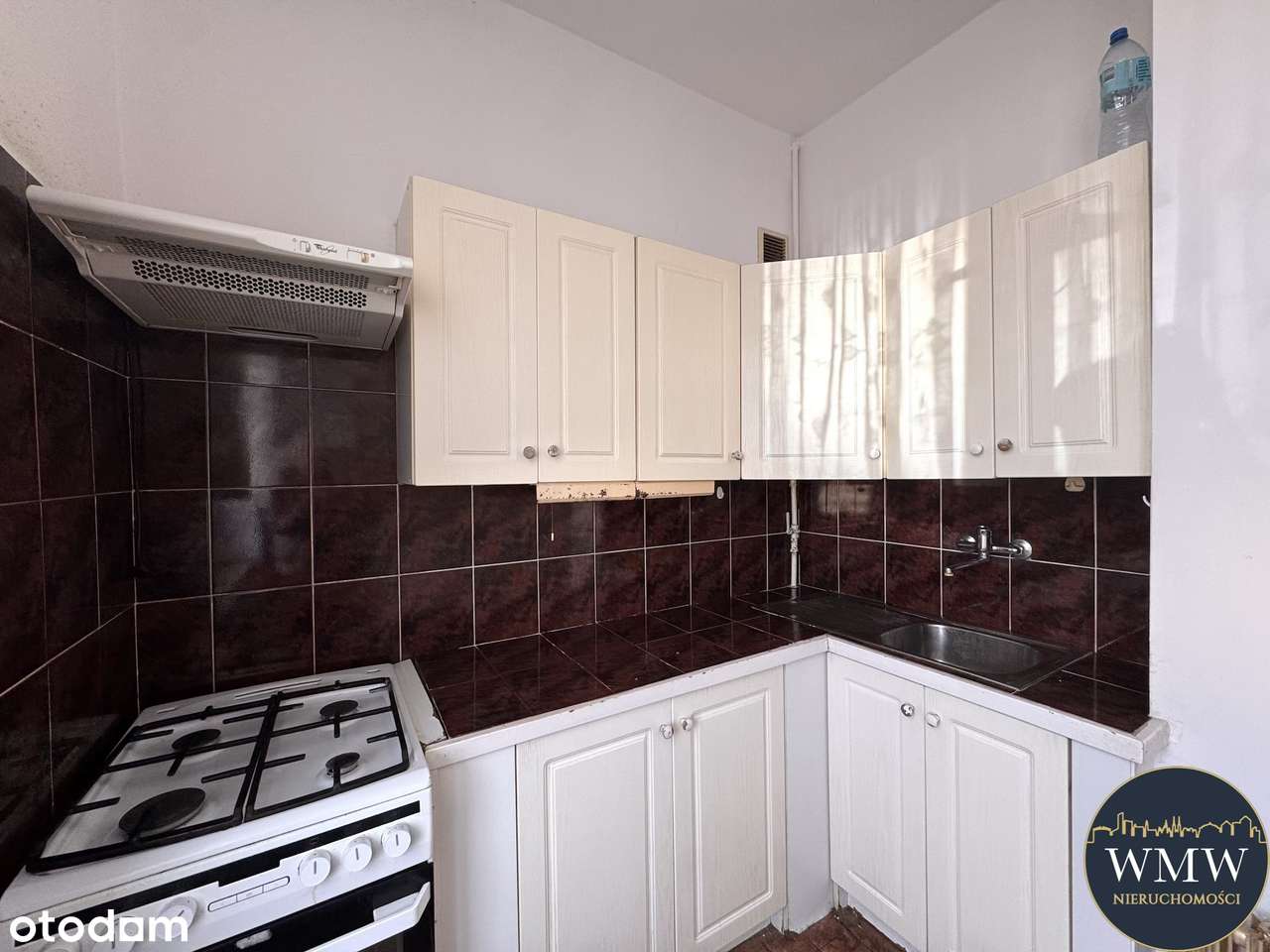 M3 w centrum z balkonem-9