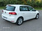 Volkswagen Golf 1.6 TDI BlueMotion Technology Cup - 5