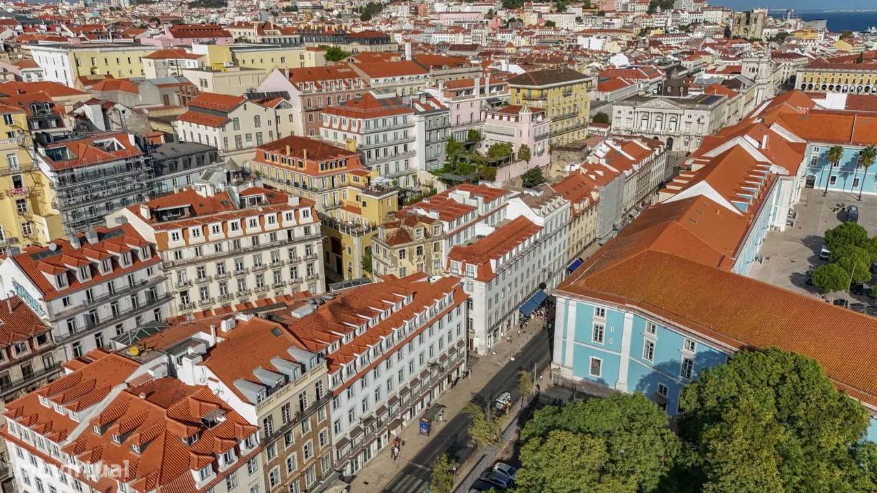 Apartamento T1 -  Rua Arsenal - Lisboa - Grande imagem: 2/35