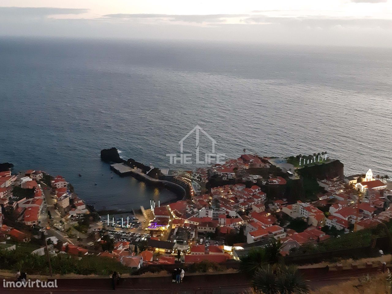 APARTAMENTO  T3 no centro da  cidade com vista mar, Ilha da Madeira