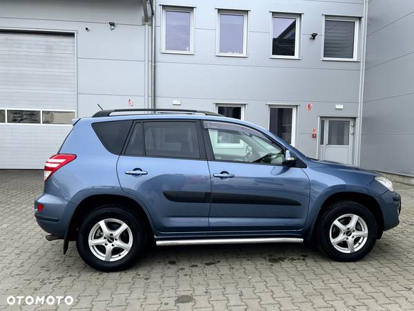 Toyota RAV4 2.0 VVT-i Sol NAVI MS - 15