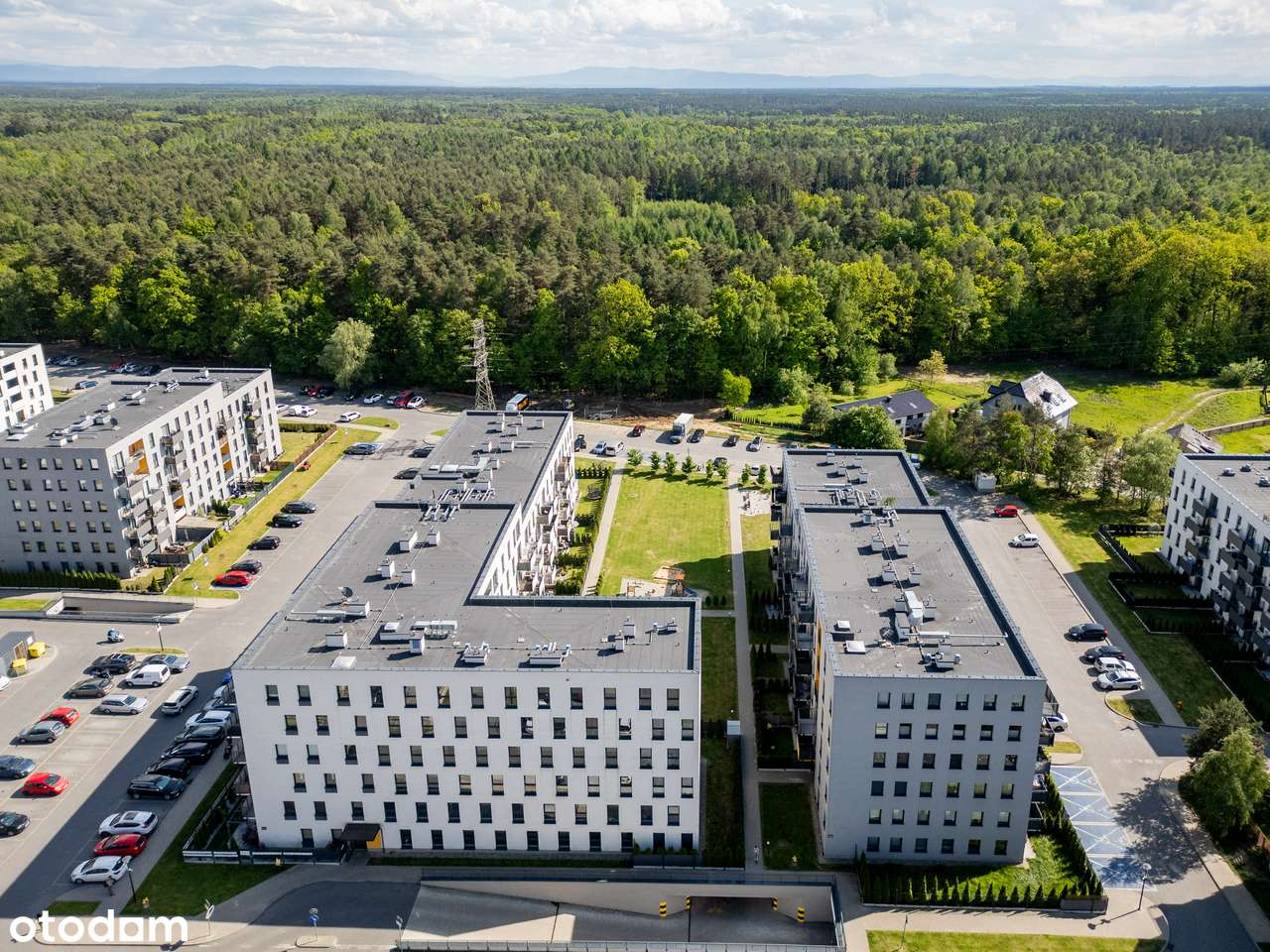 3-pokojowe mieszkanie w otoczeniu lasu!-0