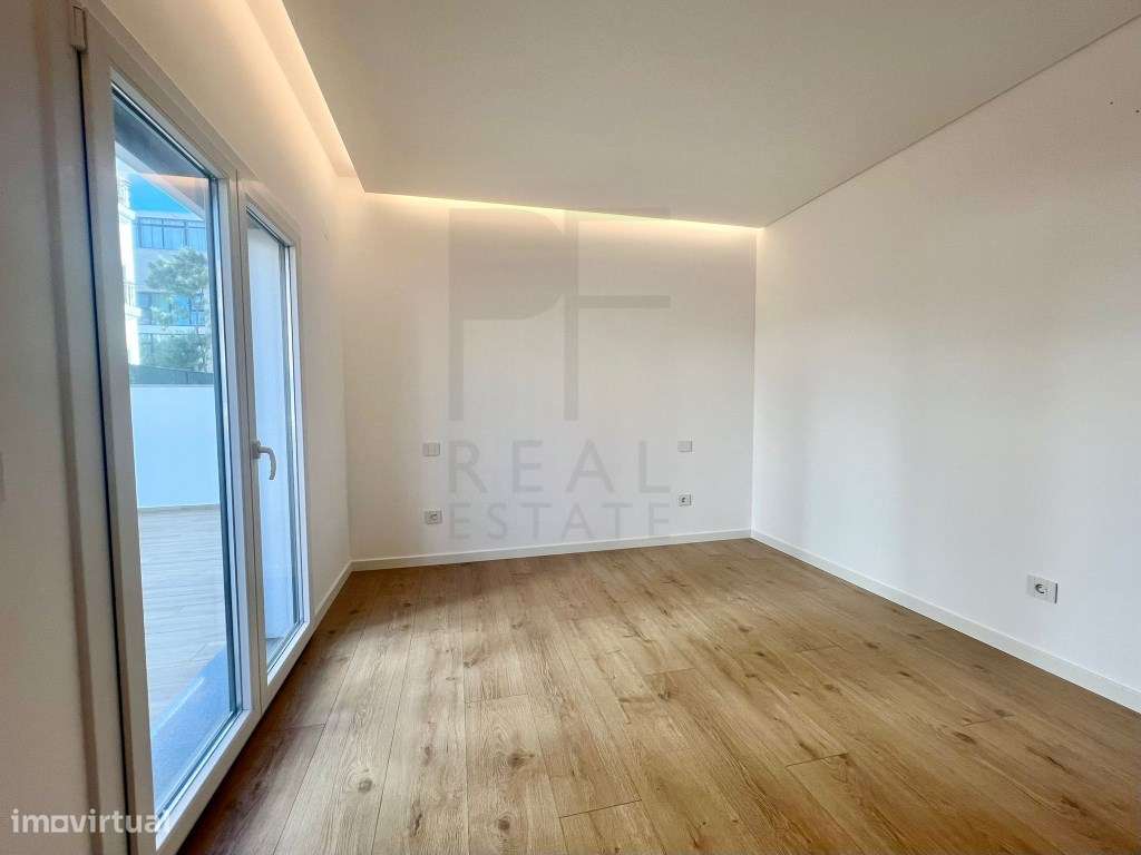 T3 em Suites - 1º Andar com elevador - PAREDE - Grande imagem: 5/14