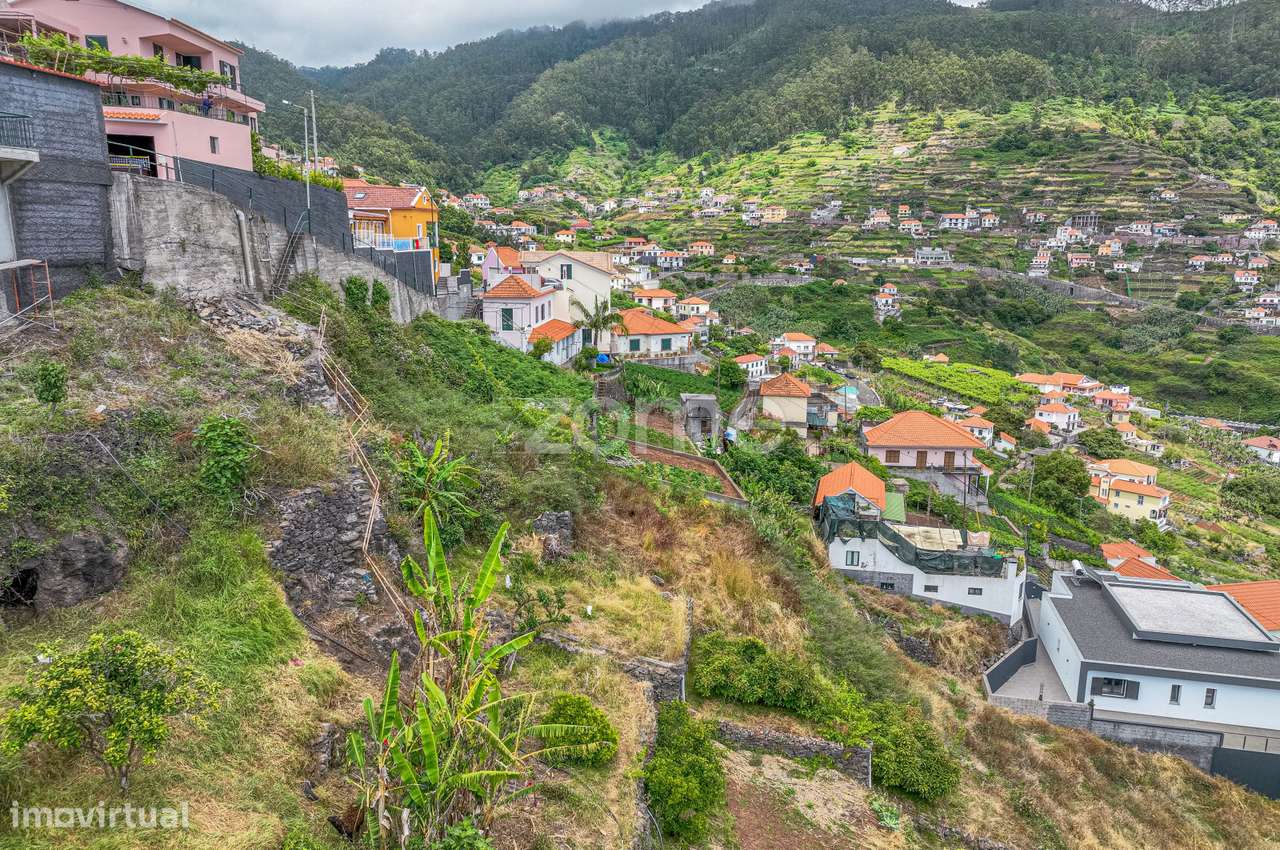 Terreno Campanário com Projeto aprovado para Moradia T3 – Vista Mar-25