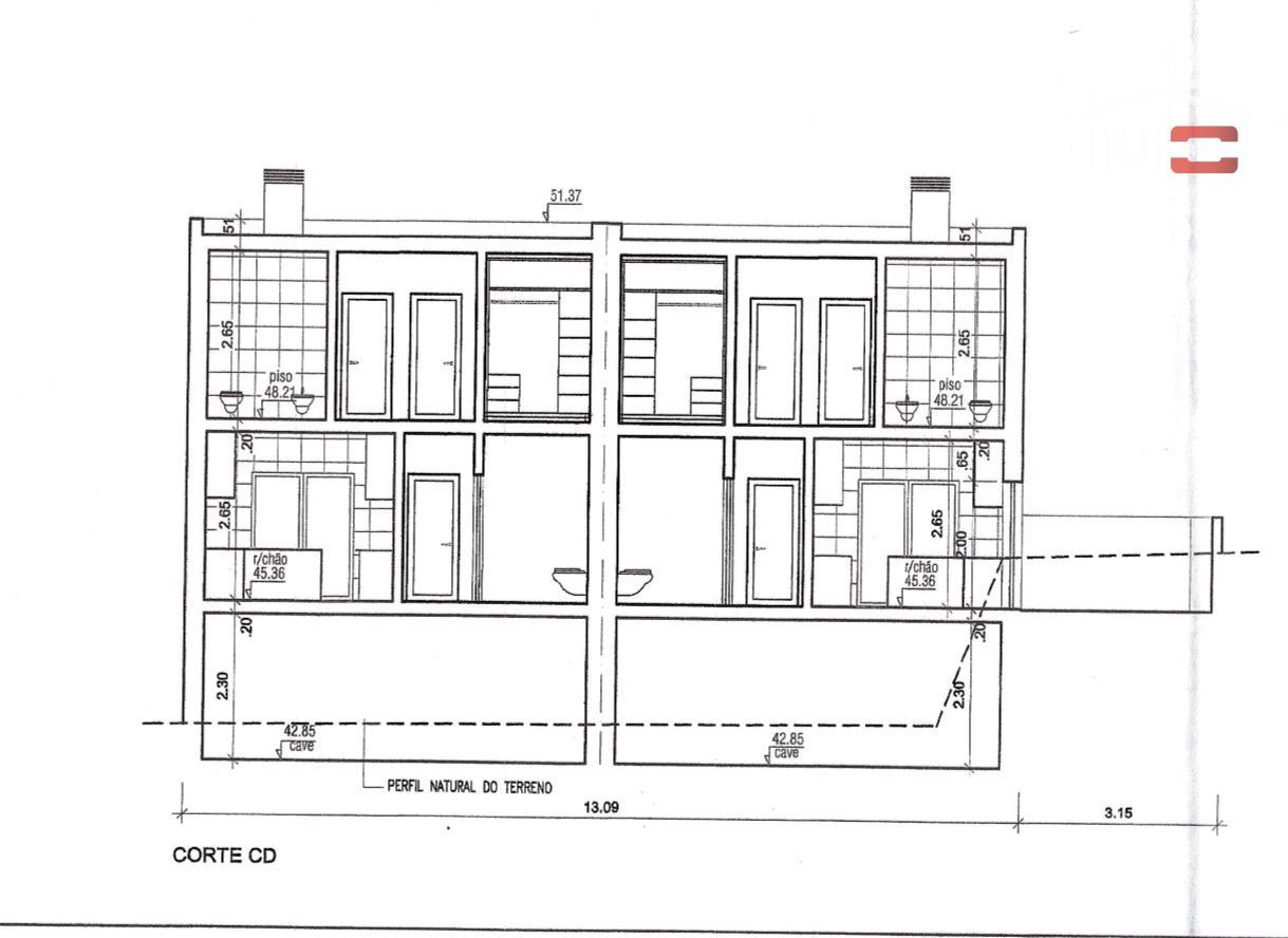 Moradia Triplex T3 c/piscina **EM OBRAS**