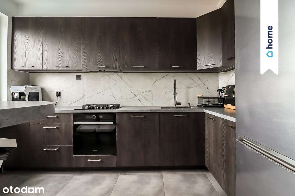 Centrum - 4 pokoje po remoncie przy Sky Tower-5