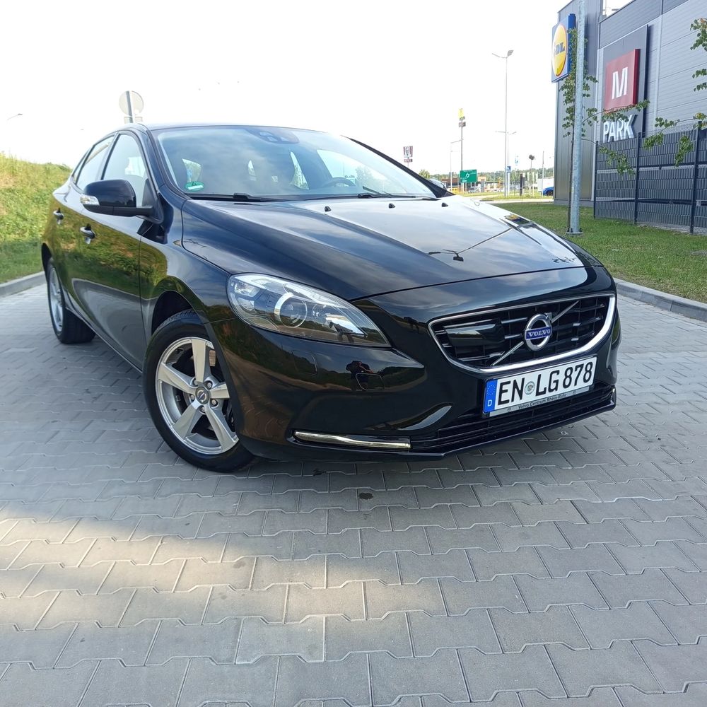 Volvo V40 II (2012-) D4 You 2012