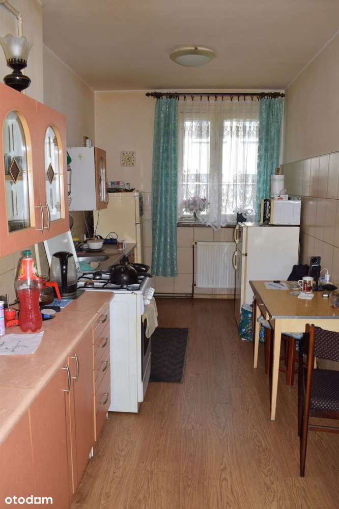 trzy mieszkania z garażem i lokal użytkowy-7