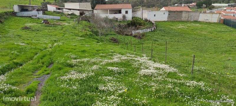 Vende-se terreno urbano com área de 3000m - Grande imagem: 4/5