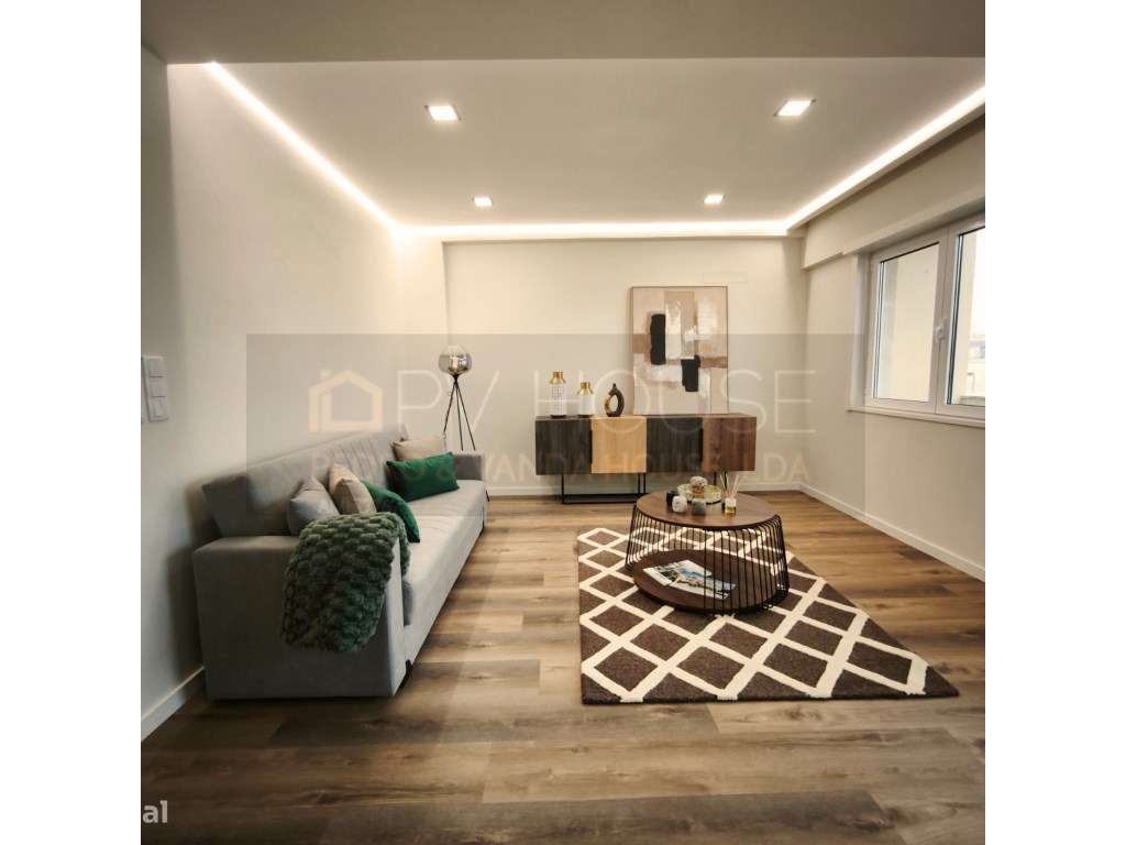 T3 TOTALMENTE REMODELADO EM BENFICA-3