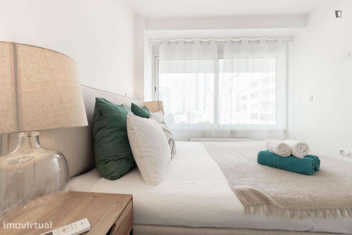 Apartamento com 1 quartos - localizado em Sete Rios Lisbon - Grande imagem: 5/9