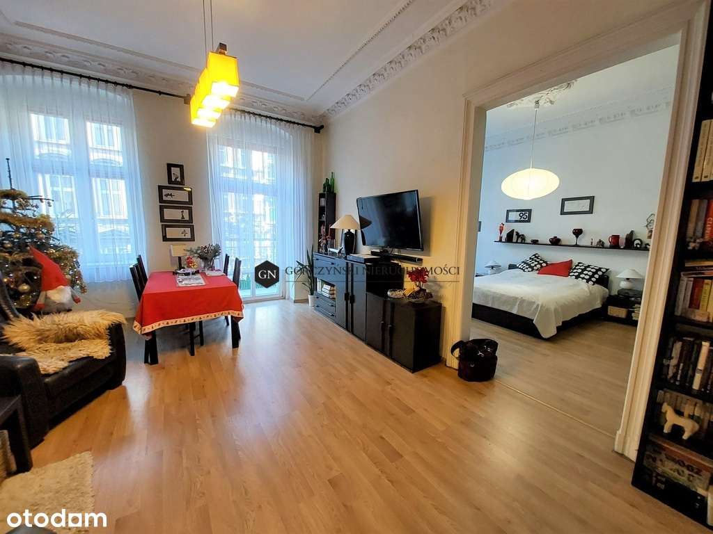 Piękne mieszkanie w odrestaurowanej kamienicy 98m!-1