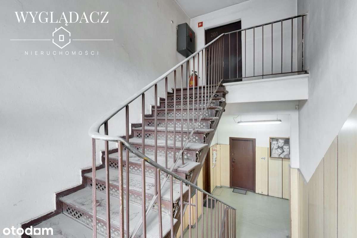 Kamienica na sprzedaż. Zabrze. 1150m2, 3 kondygnacje.-13