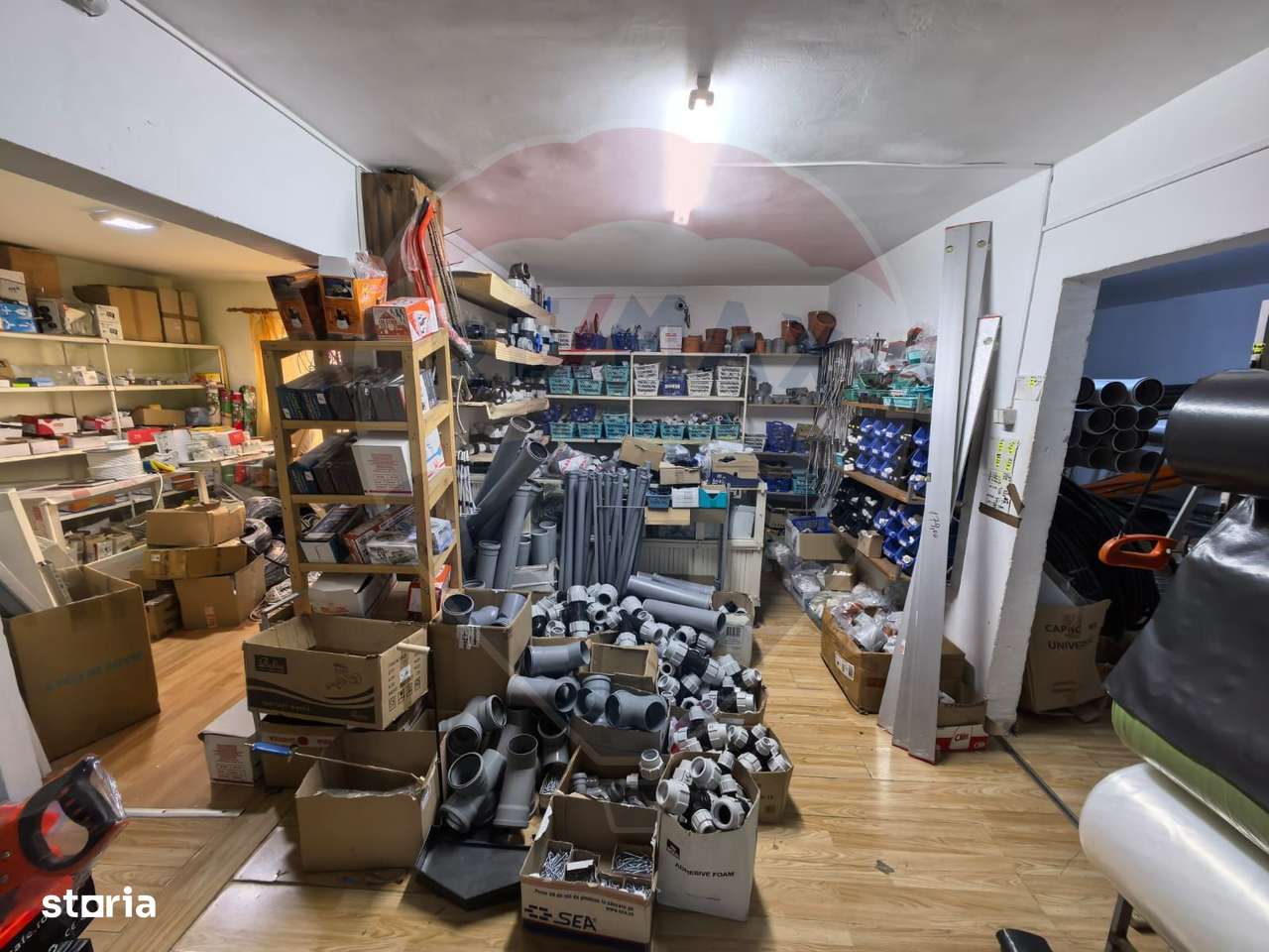 Afacere de vanzare sau de inchiriat + Spatiu in centrul orasului - Imagine principală: 5/11