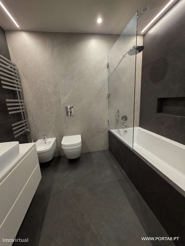 Apartamento T3 Novo com garagem-11