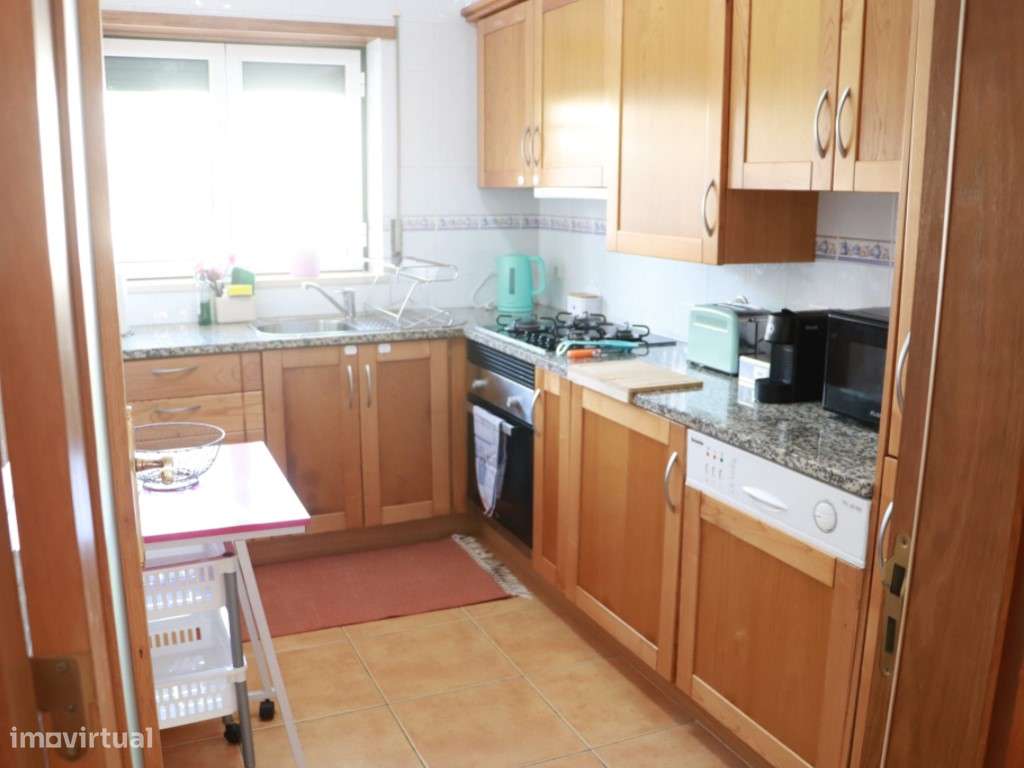 Apartamento T1+2 Duplex, em condomínio fechado, a 2 minutos da praia-5