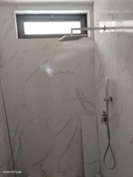 Apartamento T3 Renovado Arroios/ Lisboa