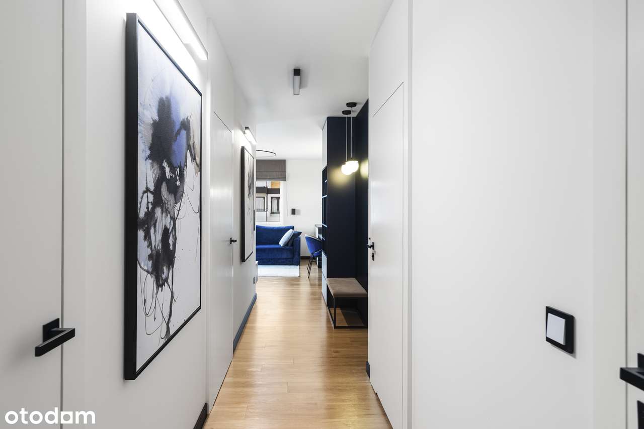 Elegancja w odcieniach granatu | 80 m² | 4 pokoje z widokiem na niebo-9