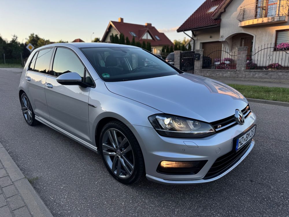 Volkswagen Golf VII 2.0 TDI BlueMotion Technology Lounge 2015