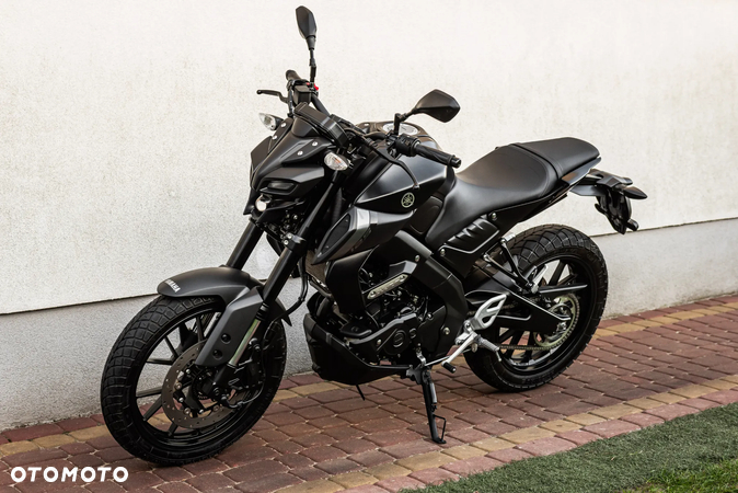 Yamaha MT - 7