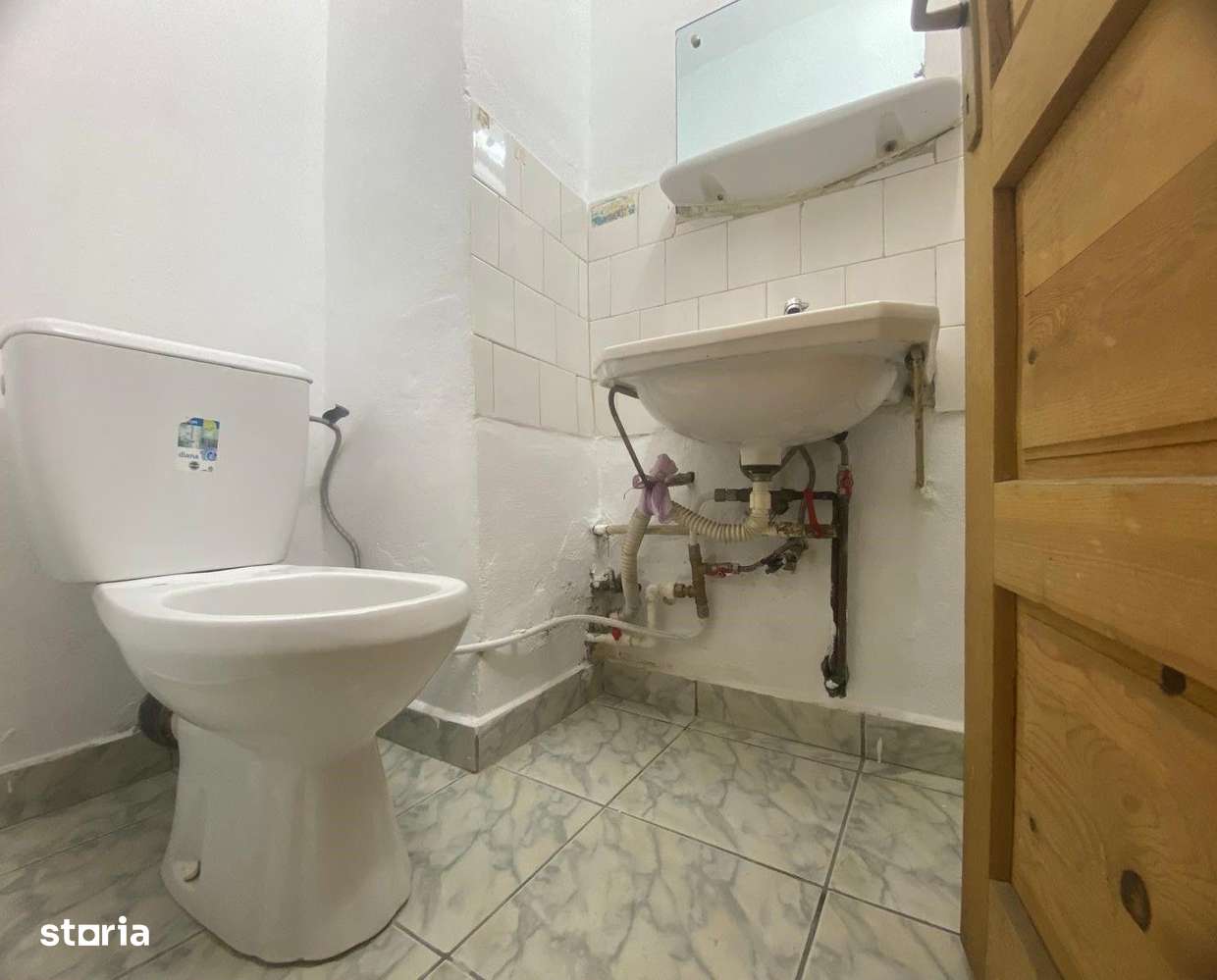 Vanzare apartament cu 3 camere,etajul 1,decomandat - M3, Târgoviște-11