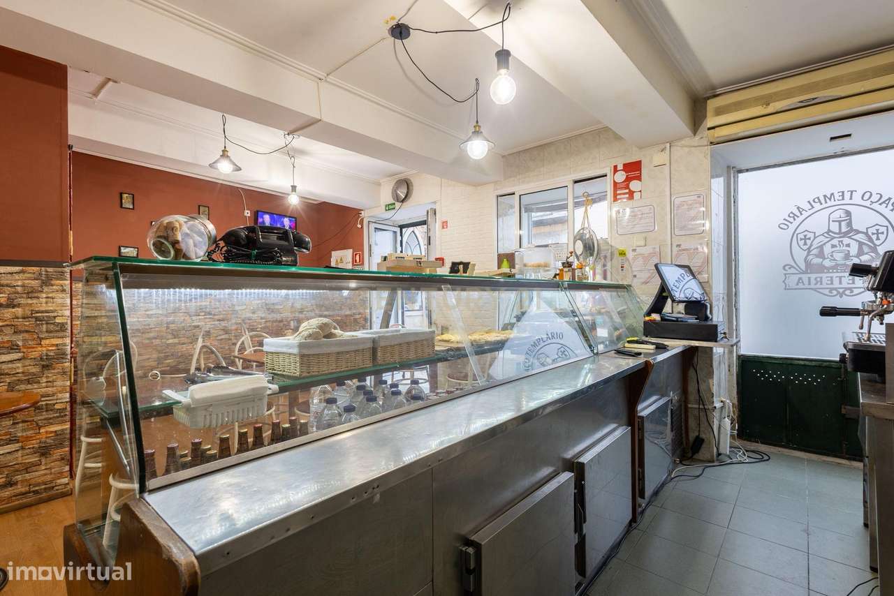 Espaço Comercial Atraente no Centro Histórico de Tomar, cidade dos Tem - Grande imagem: 4/11