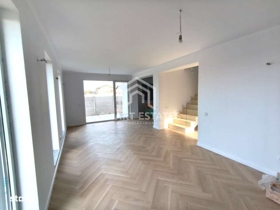 Comuna Berceni-Vidra - 4 Camere - Individuala - Imagine principală: 5/17